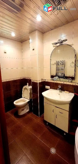 Կոդ MH189  Սարյան փողոց 3 սեն. բնակարան / for rent Saryan st
