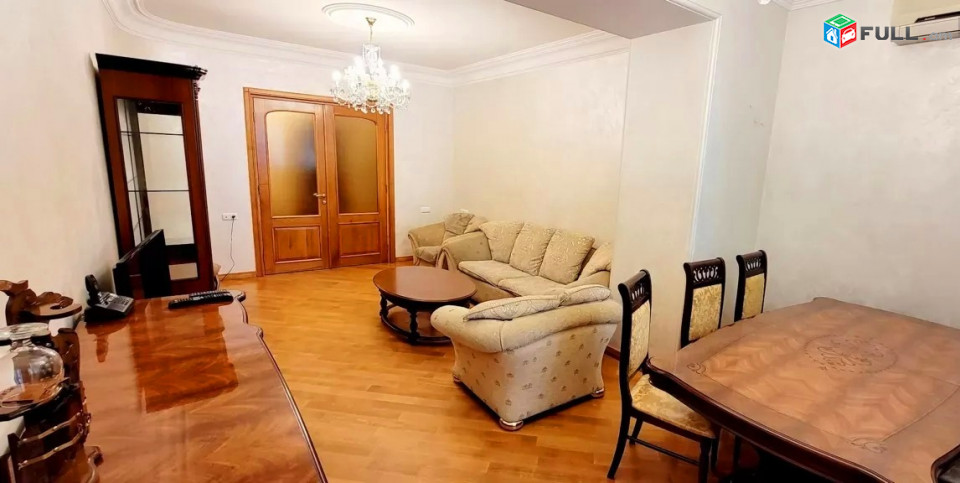Կոդ MH189  Սարյան փողոց 3 սեն. բնակարան / for rent Saryan st