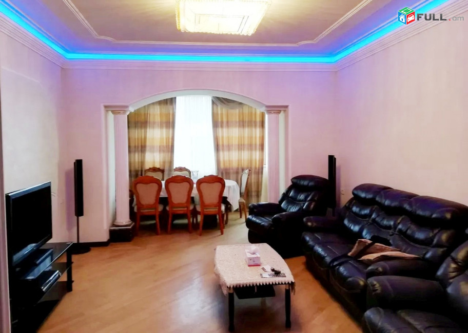 Կոդ MH203  Չարենց փողոց 3 սեն. բնակարան / for rent Charenc st