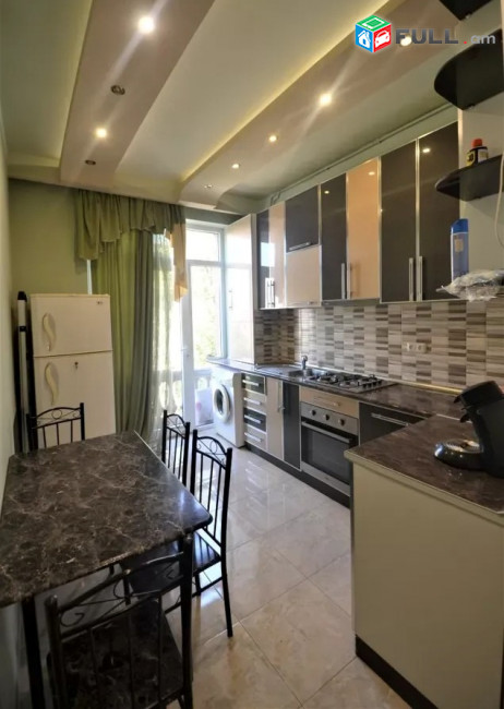 Կոդ MH229  Արամի փողոց 2 սեն. բնակարան Հրապարակի հարևանությամբ