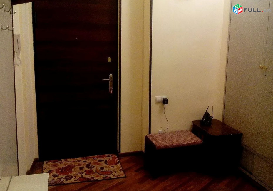 Կոդ MH233  Պարոնյան փողոց 3 սեն. բնակարան / for rent Paronyan st