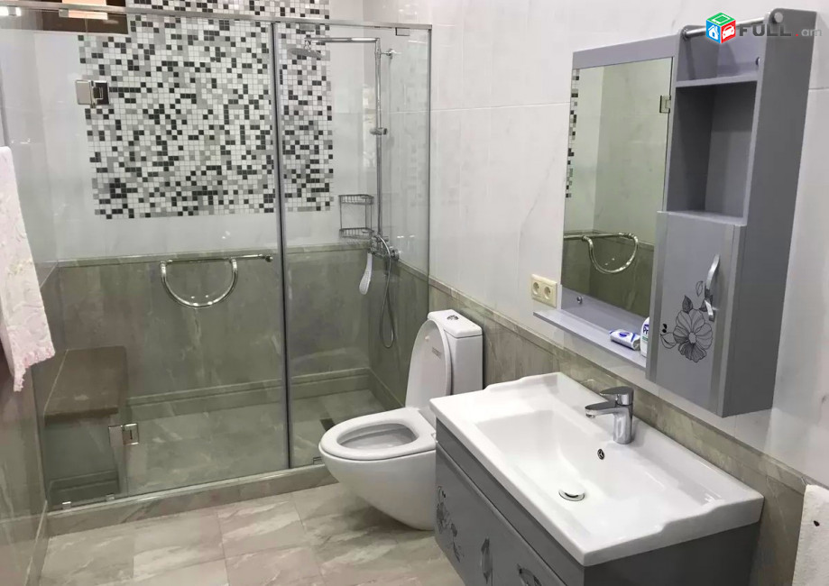 Կոդ 2548  Նորքի 9-րդ փողոց 8+ սեն. սեփ. տուն 3500 ք.մ.