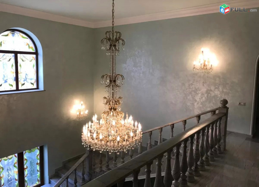 Կոդ 2548  Նորքի 9-րդ փողոց 8+ սեն. սեփ. տուն 3500 ք.մ.