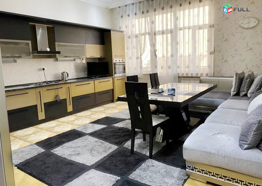 Կոդ MH332 Նալբանդյան փողոց 5 սեն. բնակարան / for rent Nalbandyan st