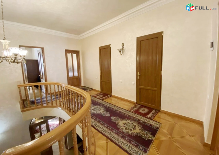 Կոդ MH332 Նալբանդյան փողոց 5 սեն. բնակարան / for rent Nalbandyan st