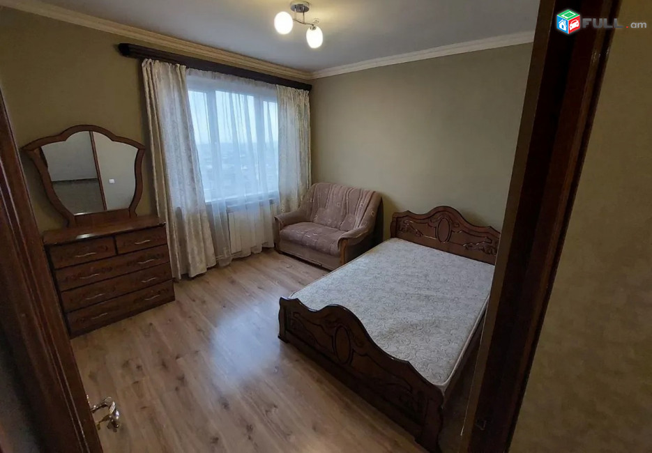 Կոդ MH362  Լենինգրադյան փողոց 3 սեն. բնակարան / for rent Leningradyan st.