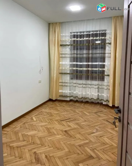 Կոդ MH370  Նալբանդյան փողոց 5 սեն. բնակարան / for rent Nalbandyan st.