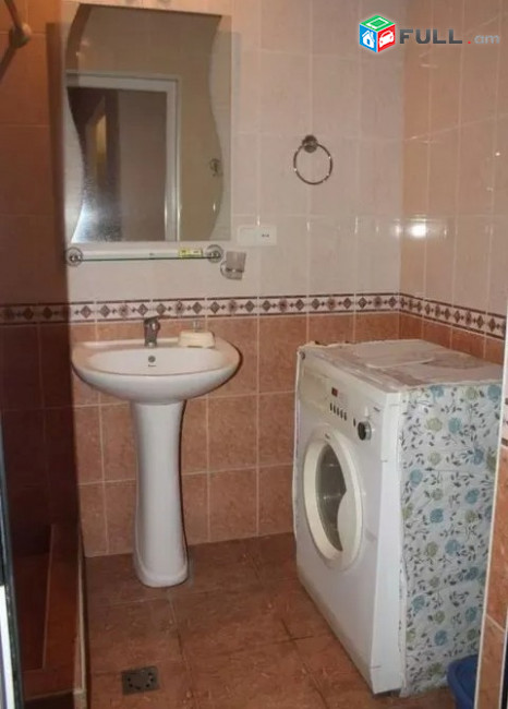 Կոդ MH405  Թամանյան փողոց 3 սեն. բնակարան Կասկադի հարևանությամբ 