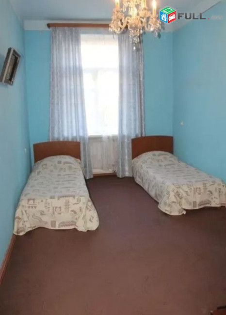 Կոդ MH405  Թամանյան փողոց 3 սեն. բնակարան Կասկադի հարևանությամբ 