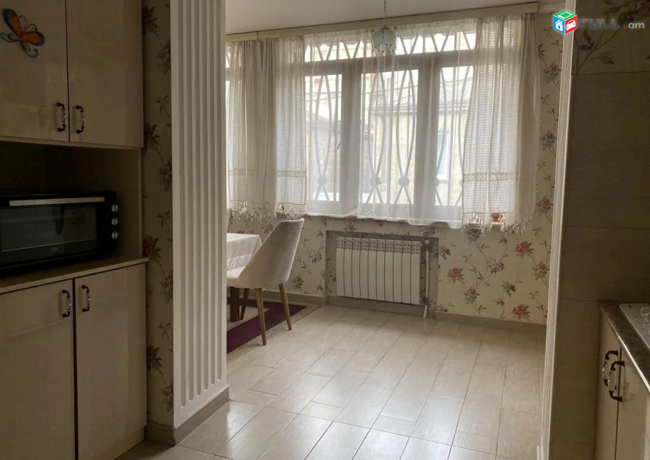 Կոդ MH418  Գուլակյան փողոց 3 սեն. բնակարան Արաբկիր 