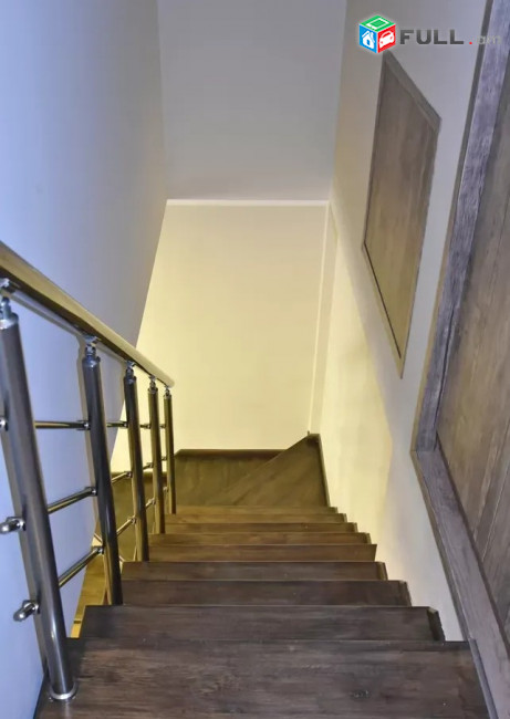 Կոդ MH535  Տերյան փողոց 5 սեն. բնակարան դուպլեքս / for rent Teryan st 