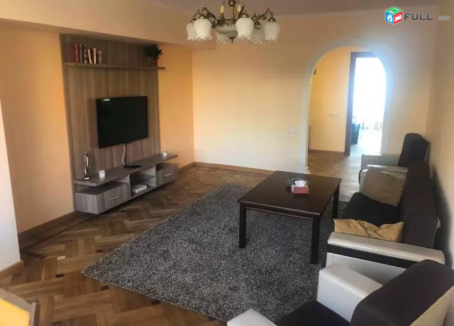 Կոդ 25302  Բաղրամյան Մոսկովյան խաչմերուկ 3 սեն. բնակարան 