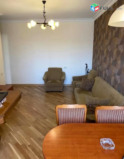 Կոդ 25305  Վարդանանց փողոց 2 սեն. բնակարան 
