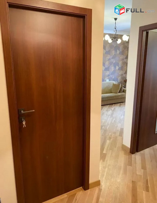 Կոդ 25305  Վարդանանց փողոց 2 սեն. բնակարան 