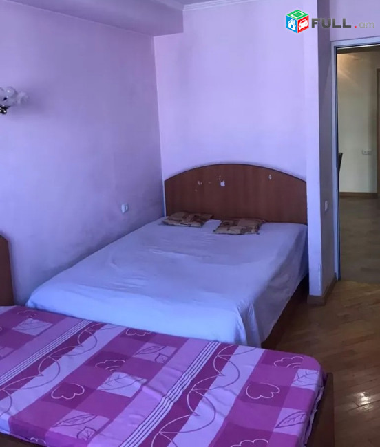 Կոդ 25310  Պարոնյան 3 սեն. բնակարան / for rent Paronyan 