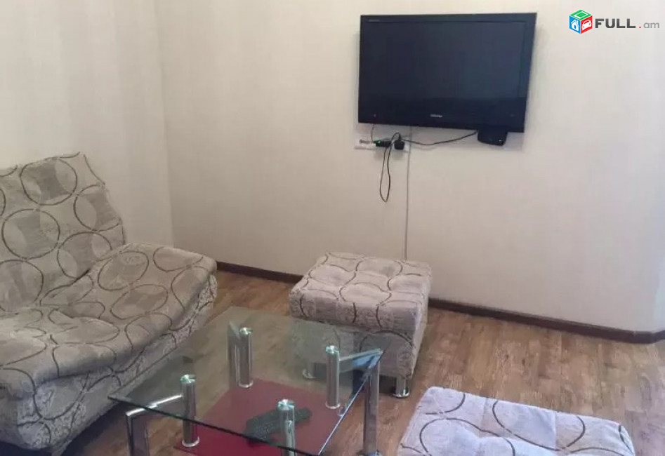 Կոդ  25520  Աբովյան փողոց  2 սեն. բնակարան / for rent Abovyan st.