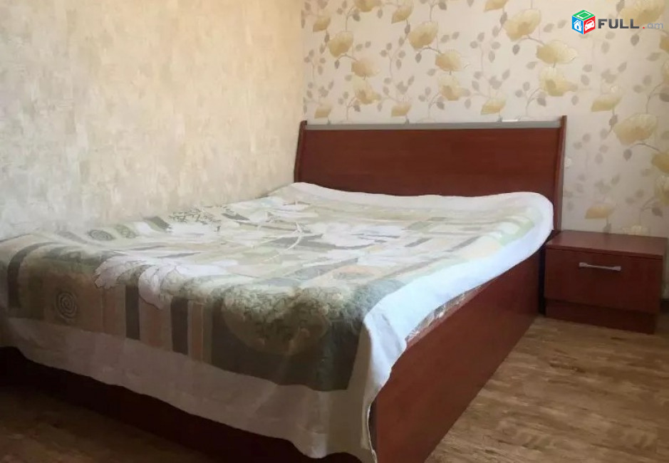 Կոդ  25520  Աբովյան փողոց  2 սեն. բնակարան / for rent Abovyan st.