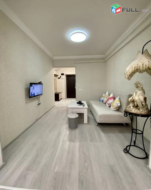 Կոդ 6800333  Վրացական փողոց 3 սեն. բնակարան / for rent Vracakan st.