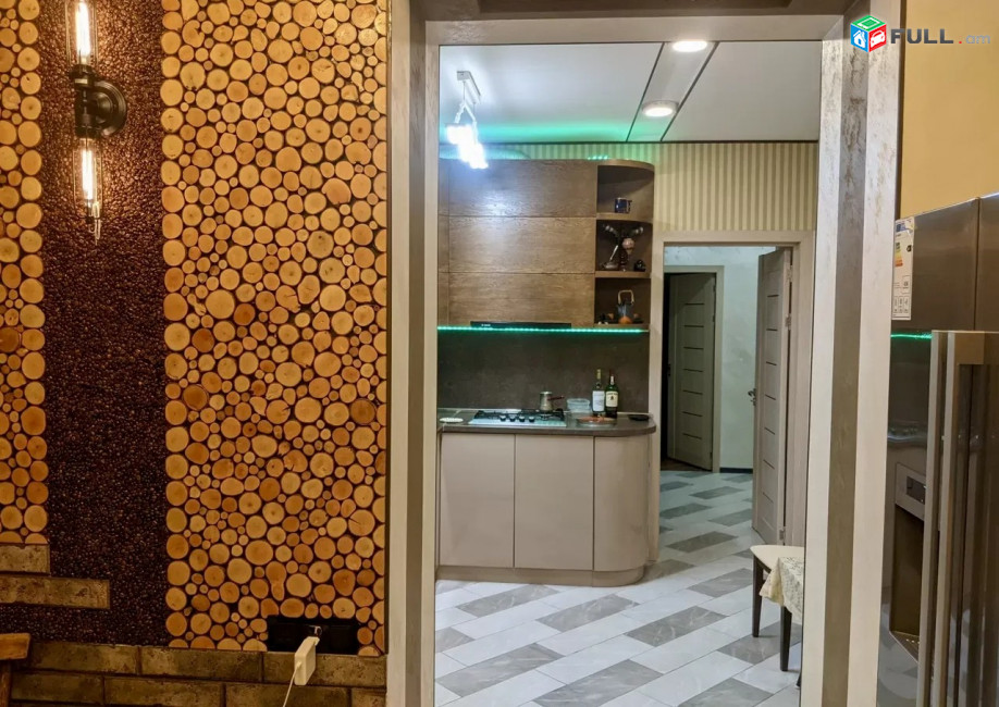 Կոդ 6800306  Սայաթ Նովա պողոտա 3 սեն. բնակարան / for rent Sayat Nova st.