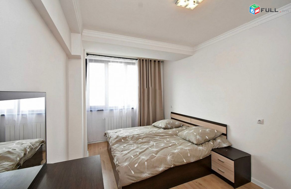 Կոդ 6800294  Սայաթ Նովա պողոտա 3 սեն. բնակարան / for rent Sayat Nova st.