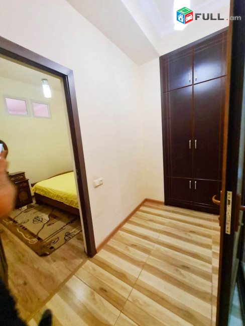 Կոդ 6800281  Արամի նորակառույց 3 սեն. բնակարան / for rent Arami st.