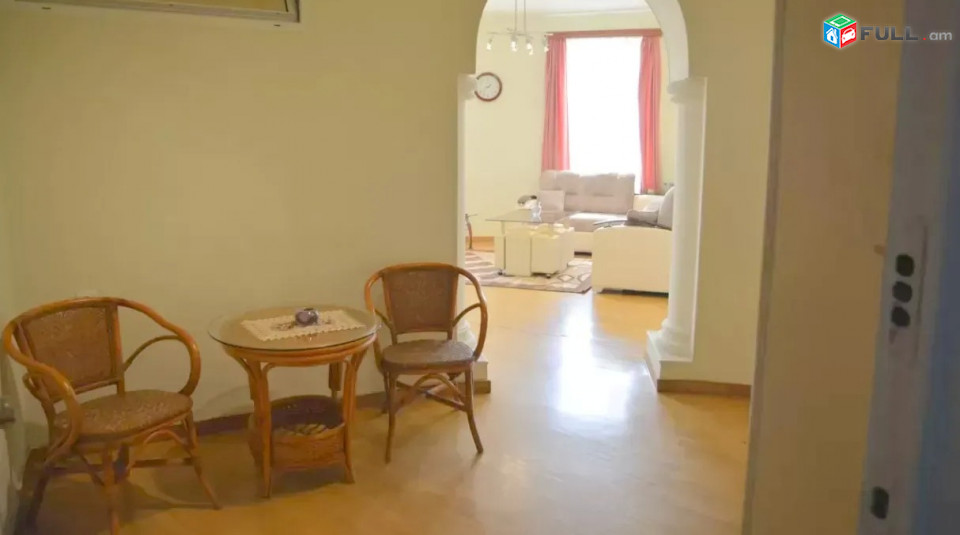 Կոդ 6800272  Թումանյան փողոց 3 սեն. բնակարան / for rent Tumanyan st