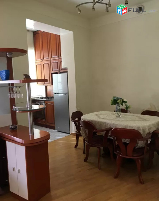 Կոդ 6800272  Թումանյան փողոց 3 սեն. բնակարան / for rent Tumanyan st