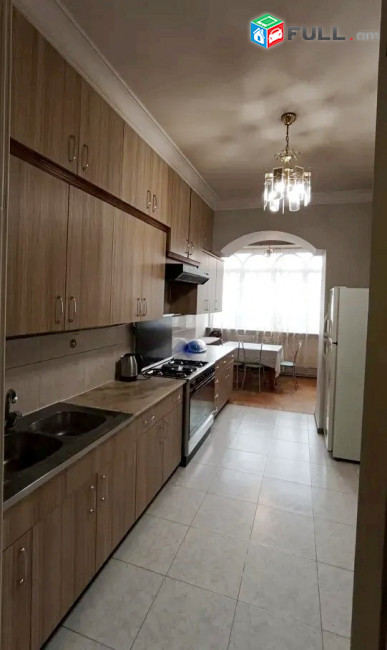 Կոդ 6800221  Թամանյան փողոց 3 սեն. բնակարան / for rent Tamanyan st near Kaskad