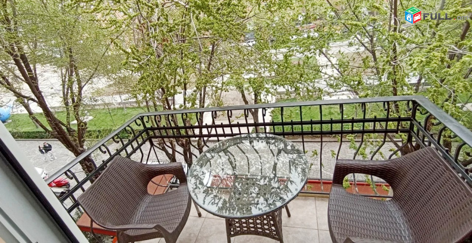 Կոդ 6800221  Թամանյան փողոց 3 սեն. բնակարան / for rent Tamanyan st near Kaskad