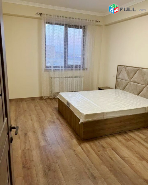 Կոդ 6800216  Ահարոնյան փողոց նորակառույց 3 սեն. բնակարան 