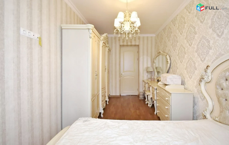Կոդ 6800173  Օրբելի փողոց 3 սեն. բնակարան / for rent Orbeli st