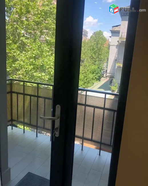 Կոդ 6800153  Մաշտոցի պողոտա 3 սեն. բնակարան / for rent Mashtoc st.