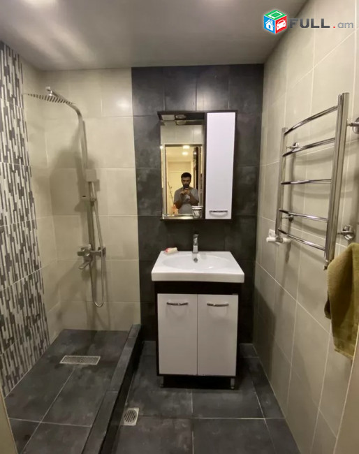 Կոդ 6800127  Տիգրա Մեծ պողոտա 3 սեն. բնակարան / for rent Tigran Mets st.