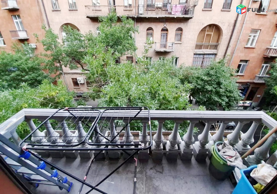Կոդ 6800122  Թումանյան փողոց 3 սեն. բնակարան / for rent Tumanyan st