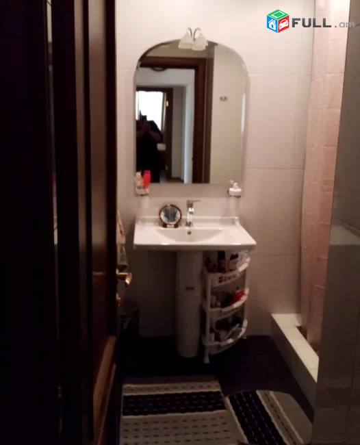 Կոդ 6800109  Ամիրյան նորակառույց 3 սեն. բնակարան / for rent Amiryan st