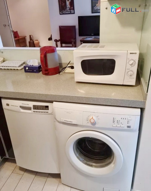 Կոդ 680082  Վազգեն Սարգսյան նորակառույց 2 սեն. բնակարան Պիացցա Գռանդե 