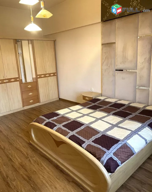 Կոդ 680062   Խանջյան փողոց 3 սեն. բնակարան / for rent Khanjyan st