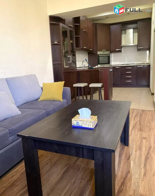 Կոդ 680062   Խանջյան փողոց 3 սեն. բնակարան / for rent Khanjyan st