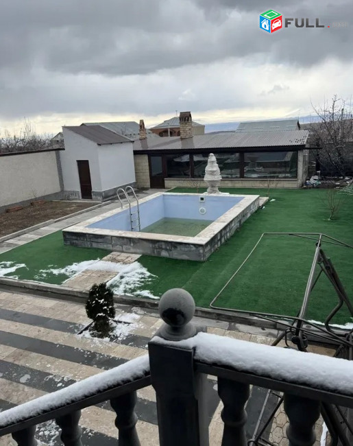 Կոդ 680044  Երկու հարկանի քարե տուն Նոր Նորքում, 200 ք.մ.