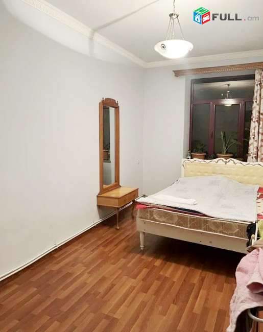 Կոդ 680031  Սարյան փողոց 3 սեն. բնակարան / for rent Saryan st