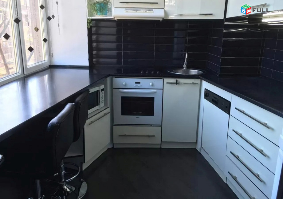 Կոդ 680017  Պարոնյան փողոց 2 սեն. բնակարան / for rent Paronyan st