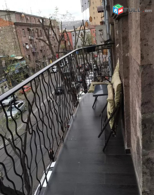 Կոդ 680017  Պարոնյան փողոց 2 սեն. բնակարան / for rent Paronyan st