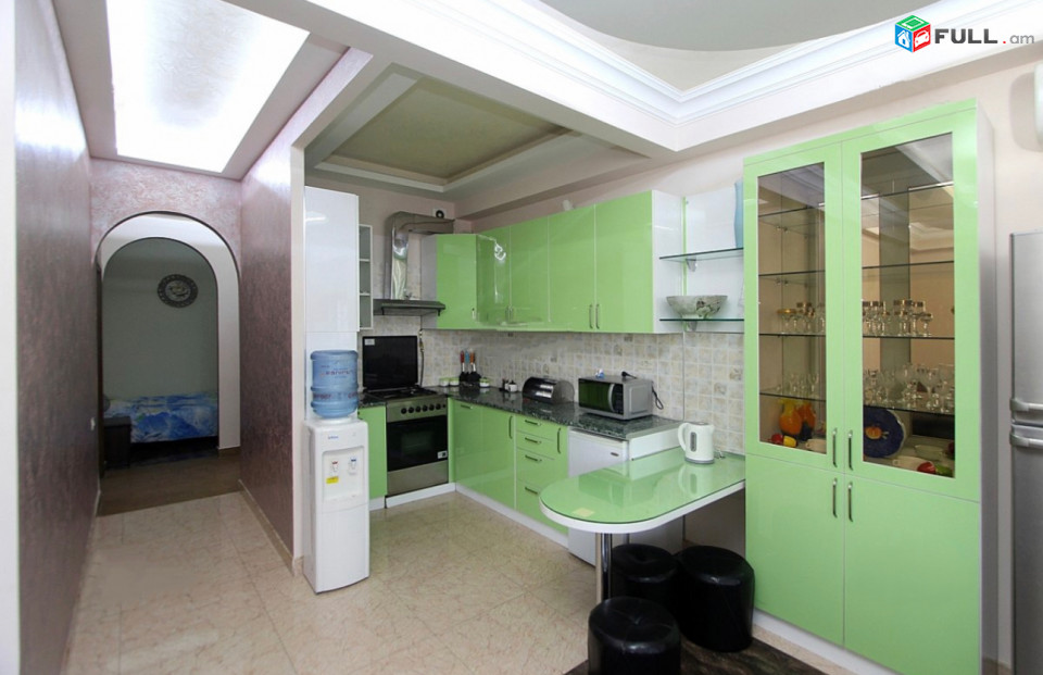 Կոդ 6800402  Հյուսիսային պողոտա 4 սեն. բնակարան / for rent Northern Avenue