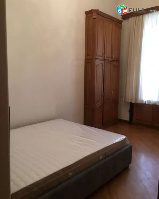 Կոդ 6800435  Մոսկովյան փողոց 3 սեն. բնակարան / for rent Moskovyan st