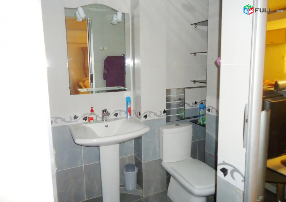 Կոդ LK275  Բյուզանդ փողոց 3 սեն. բնակարան / for rent Byuzand st
