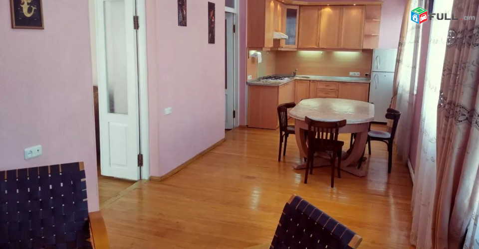 Կոդ LK279  Թումանյան փողոց 3 սեն. բնակարան / for rent Tumanyan st.