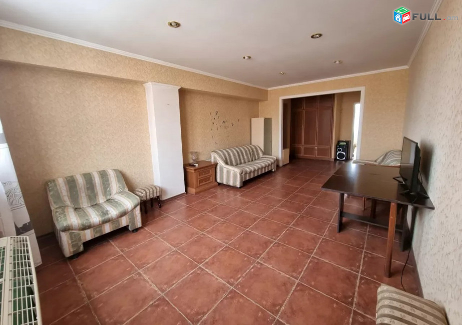 Կոդ LK288  Ամիրյան փողոց 3 սեն. բնակարան / for rent Amiryan st
