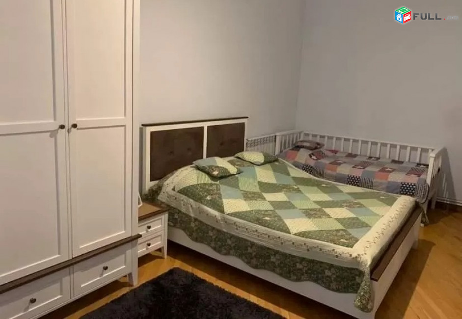 Կոդ LK291  Աբովյան փողոց 3 սեն. բնակարան / for rent Abovyan st.