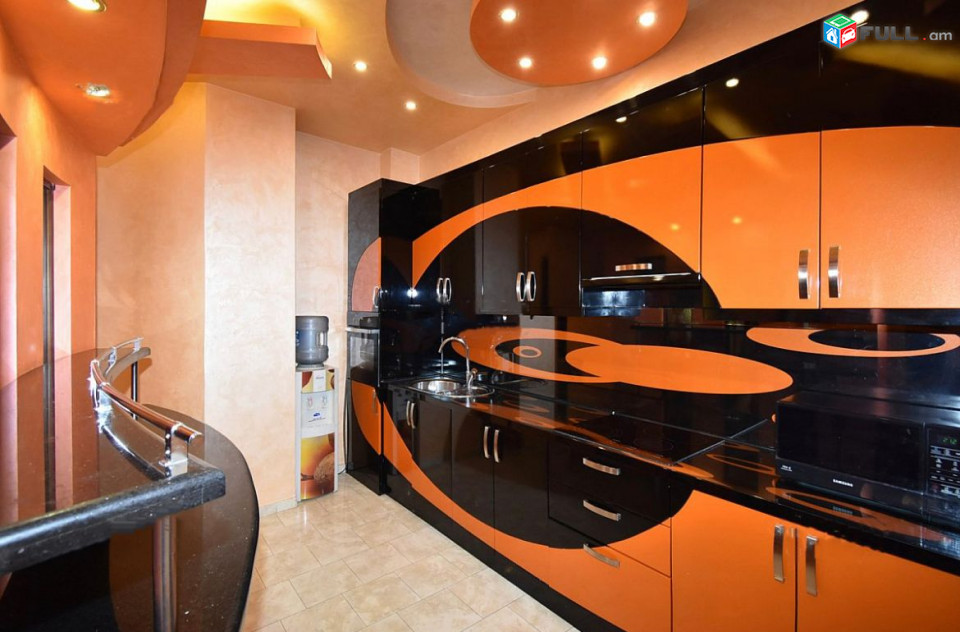 Կոդ LK330  Հյուսիսային պողոտա 3 սեն. բնակարան / for rent Northern Avenue