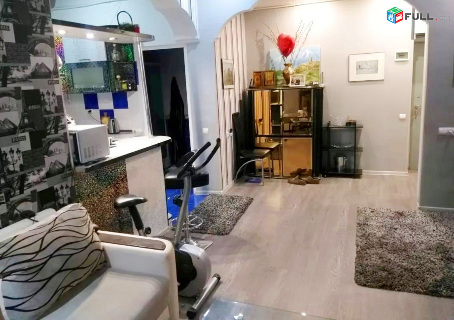 Կոդ LK339  Մաշտոցի պողոտա 3 սեն. բնակարան / for rent Mashtoc st